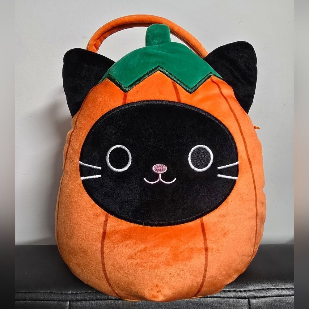 New without tag Squishmallows Calio The Cat Halloween Treat Pail